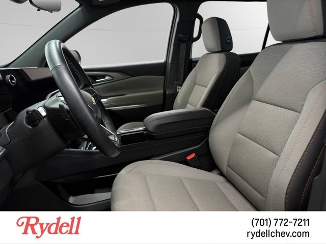 2026 Chevrolet Traverse AWD LT