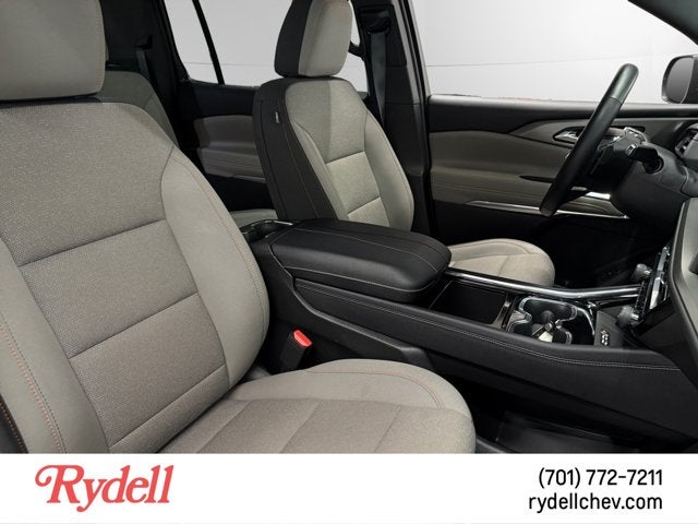 2026 Chevrolet Traverse AWD LT