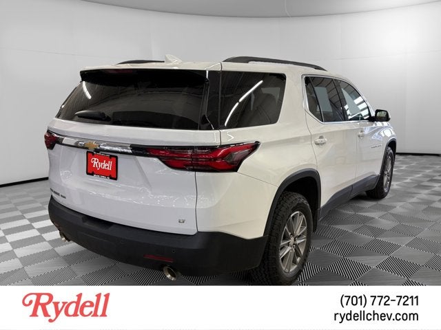 2022 Chevrolet Traverse LT Cloth