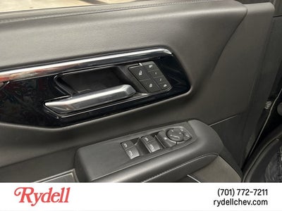 2025 Chevrolet Suburban LT
