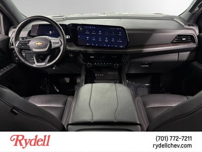 2025 Chevrolet Suburban LT