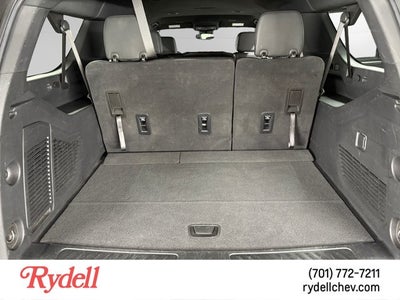 2025 Chevrolet Suburban LT