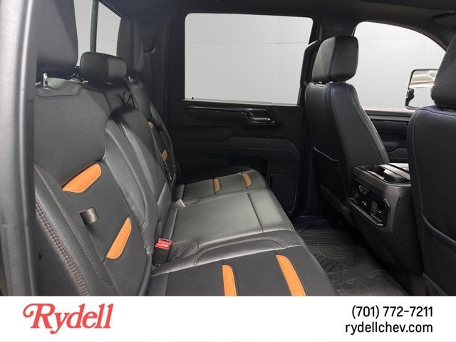 2025 GMC Sierra 2500HD AT4