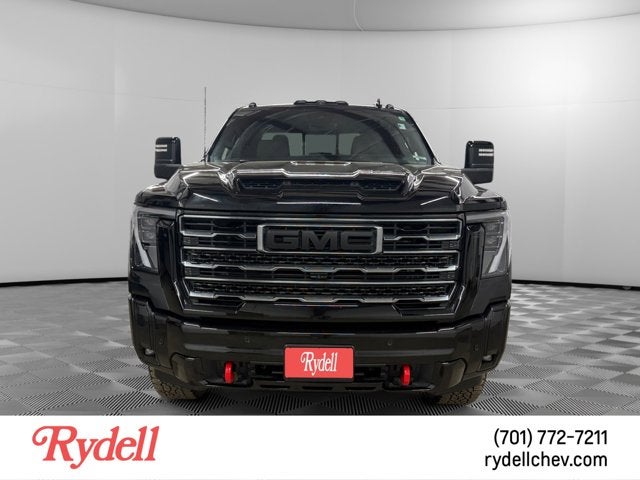 2025 GMC Sierra 2500HD AT4