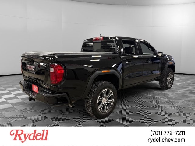 2025 GMC Canyon 4WD AT4