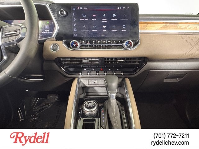 2025 GMC Canyon 4WD Denali