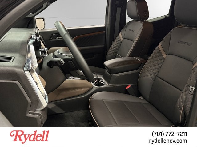2025 GMC Canyon 4WD Denali