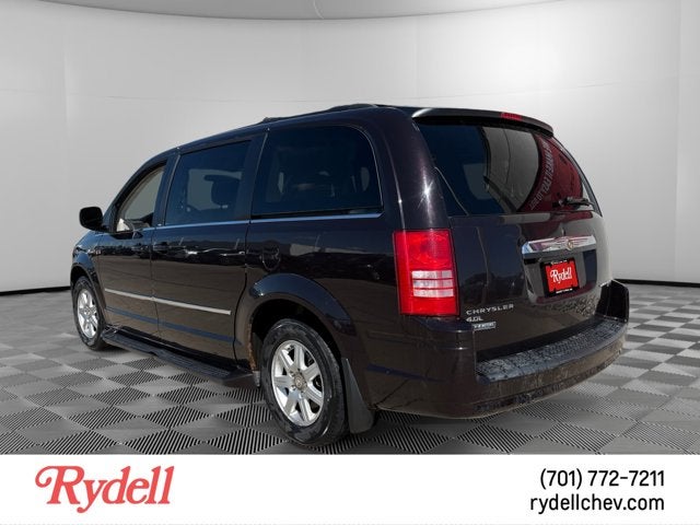 2010 Chrysler Town & Country Touring Plus