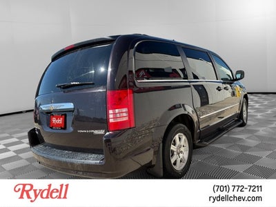 2010 Chrysler Town & Country Touring Plus