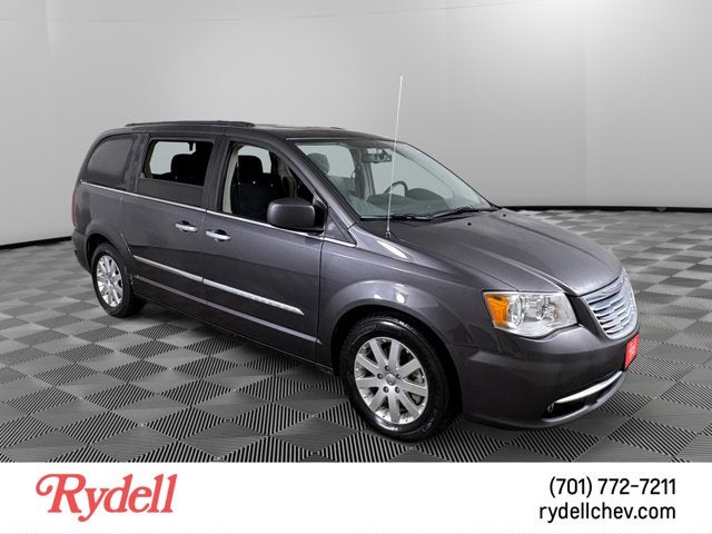 2015 Chrysler Town & Country Touring
