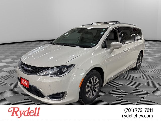2020 Chrysler Pacifica Touring L Plus