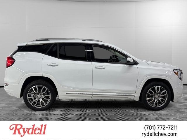2022 GMC Terrain Denali
