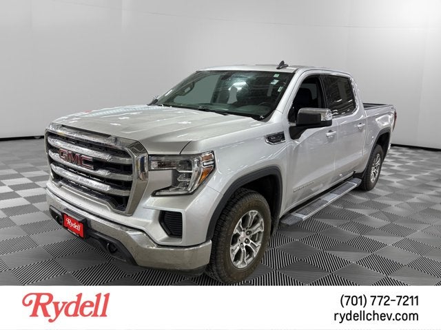 2020 GMC Sierra 4WD Crew Cab Short Box SLE's photo
