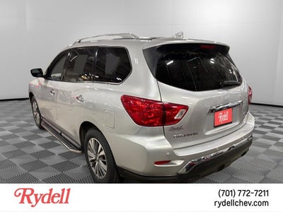 2019 Nissan Pathfinder SL