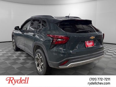 2025 Chevrolet Trax LT