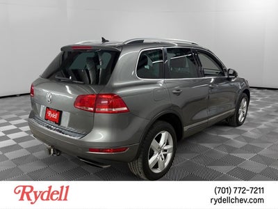 2014 Volkswagen Touareg Sport