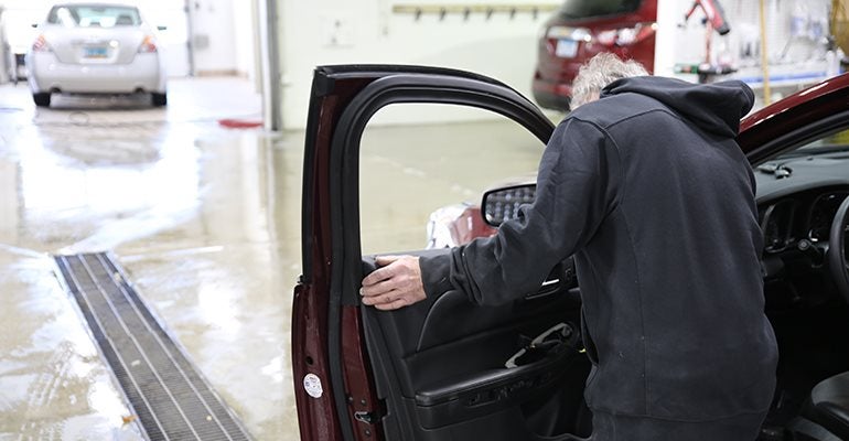 Body Shop Reassembly Tech